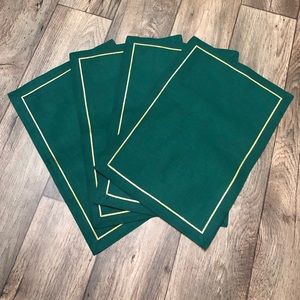 8 Gold / Green Place Mat Set